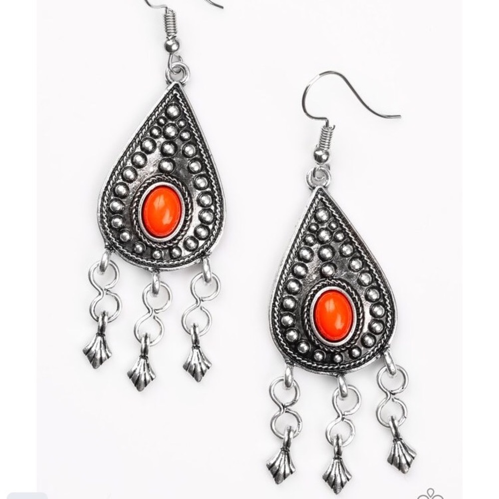 Paparazzi jewelry